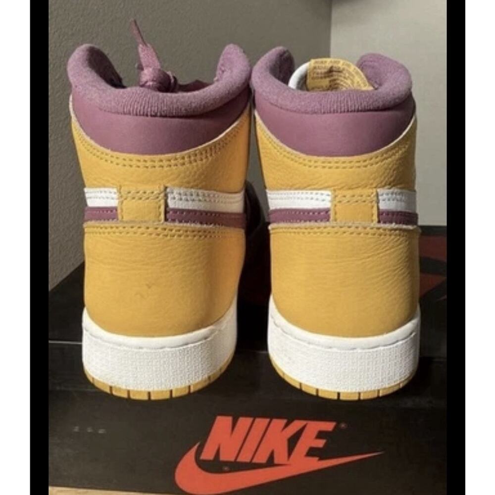 Size 7Y - Nike Air Jordan 1 High OG Brotherhood GS University Gold - Picture 5 of 7
